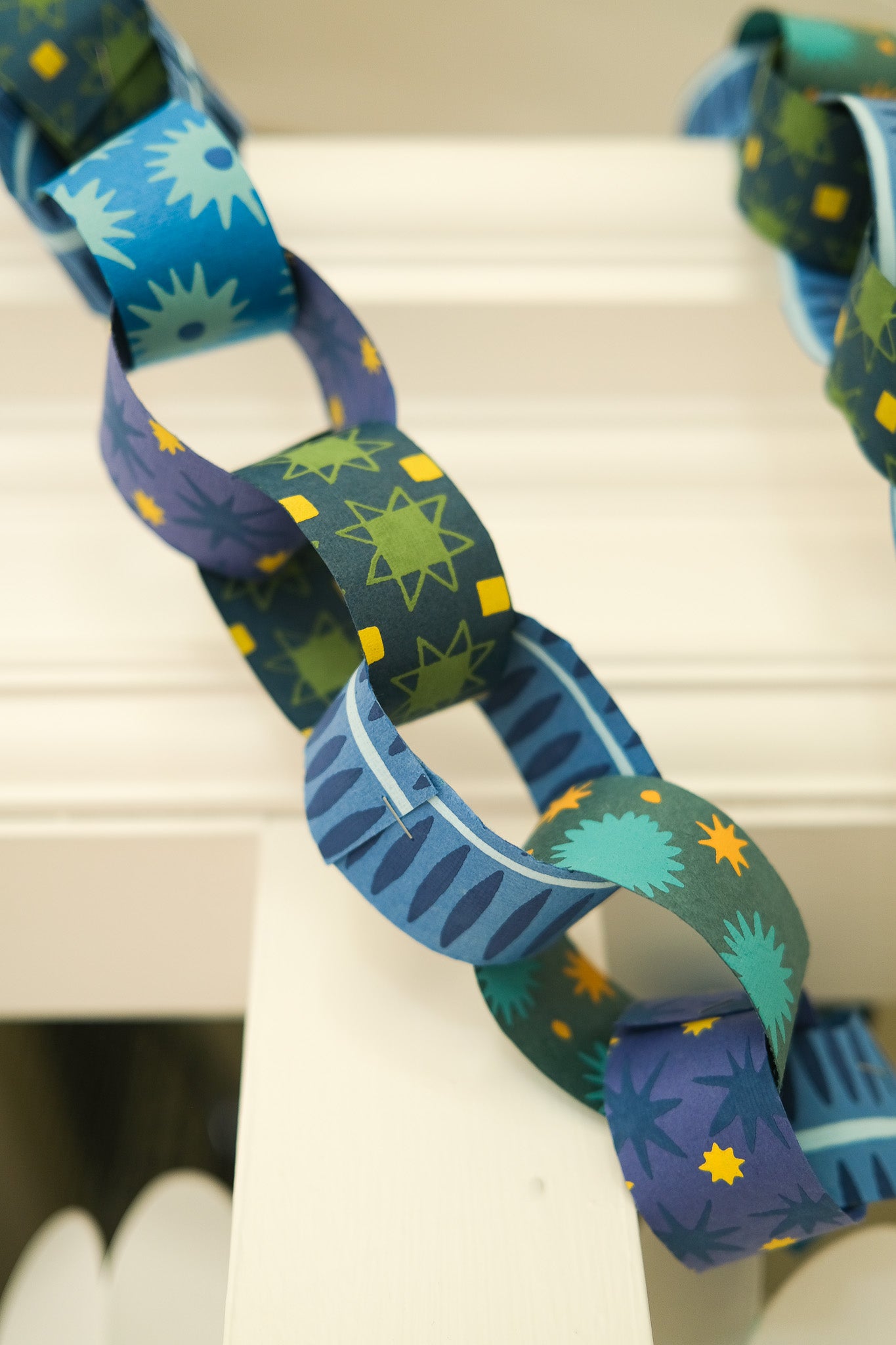 Blue & Yellow Paper Chain Kit