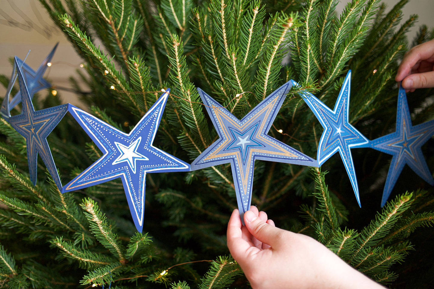 Stars Concertina Garland