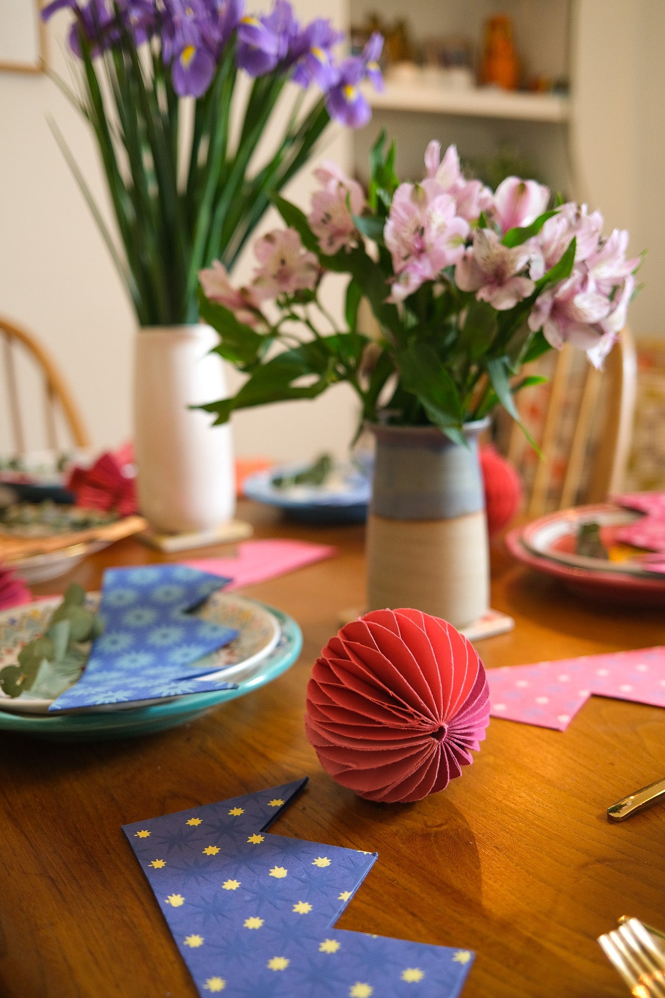 Pink Baubles Honeycomb Set