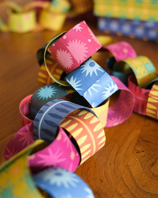 Pink & Red Paper Chain Kit