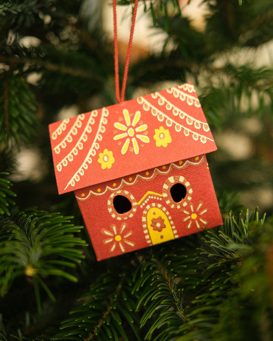 Gingerbread House Screen-Printed Board Decoration