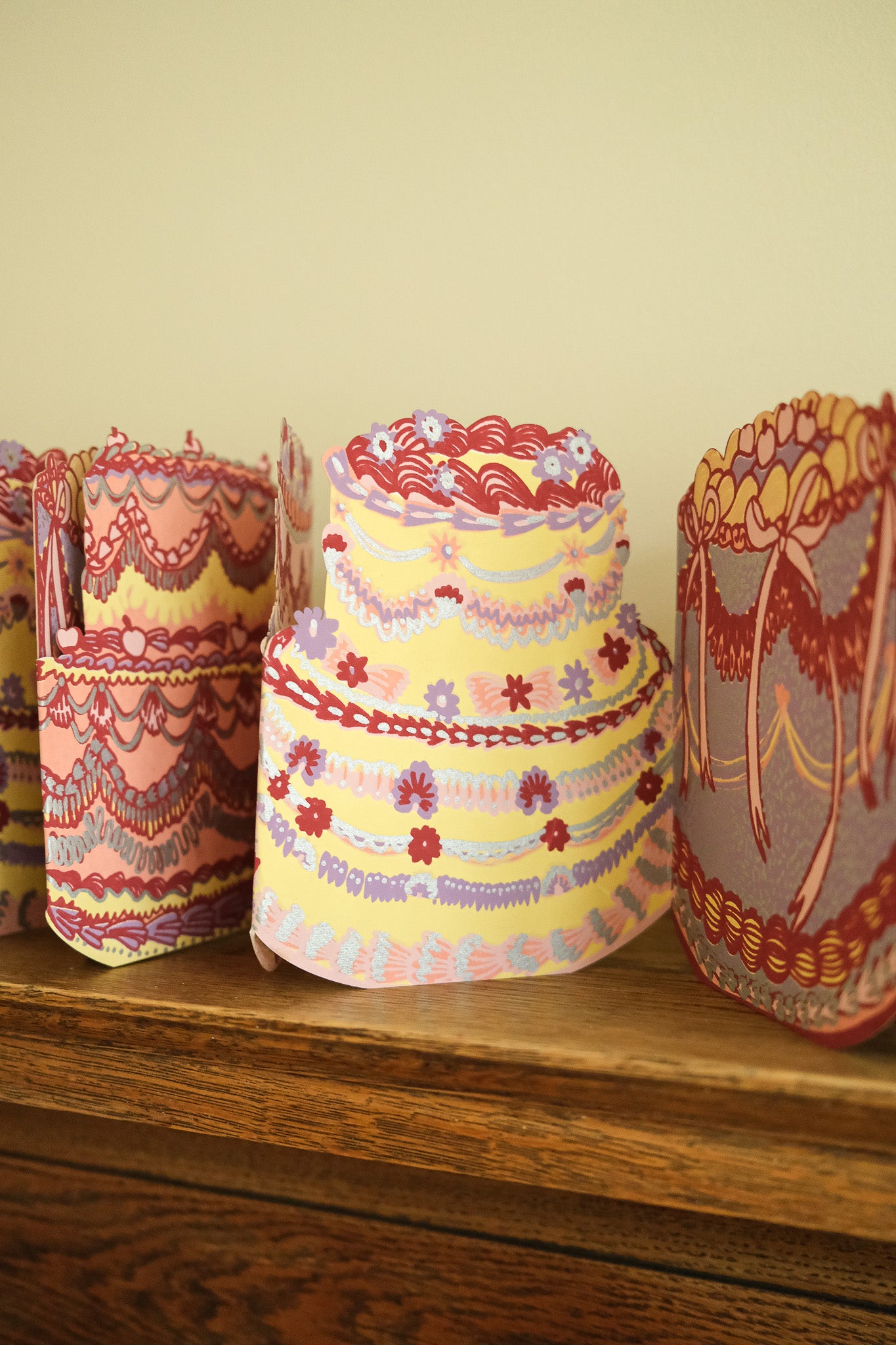 BIRTHDAY CAKE CONCERTINA GARLAND