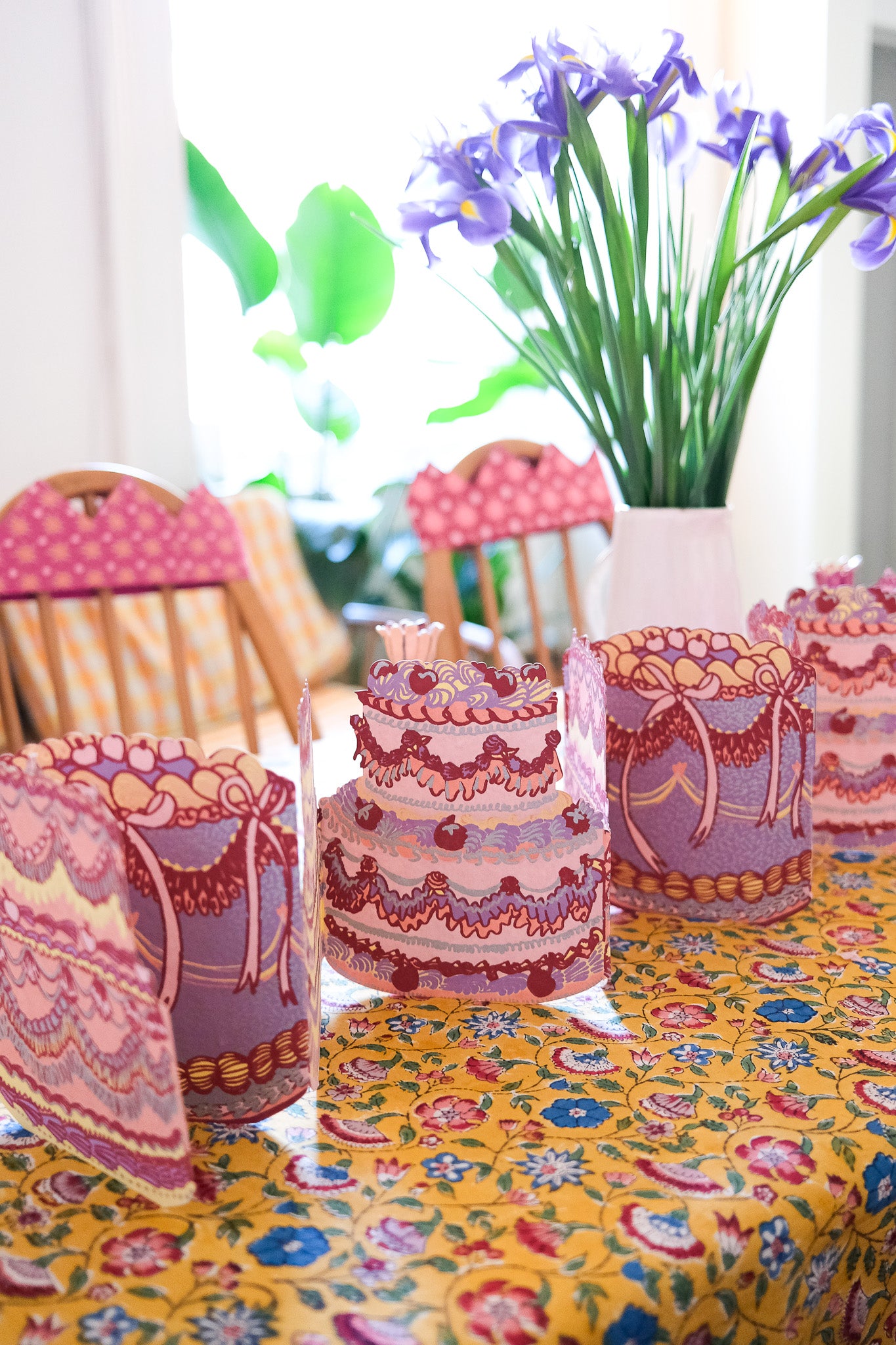 BIRTHDAY CAKE CONCERTINA GARLAND