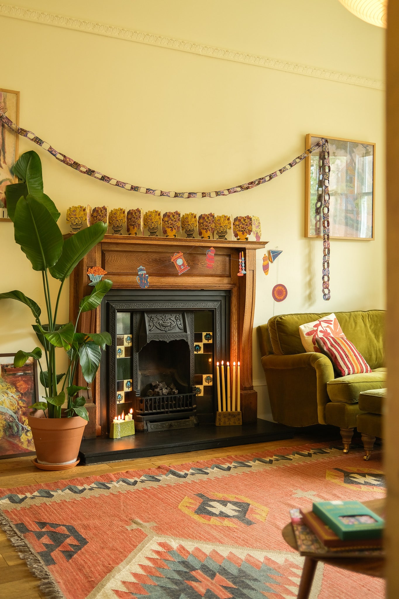 Bloomsbury Mantelpiece Sewn Garland
