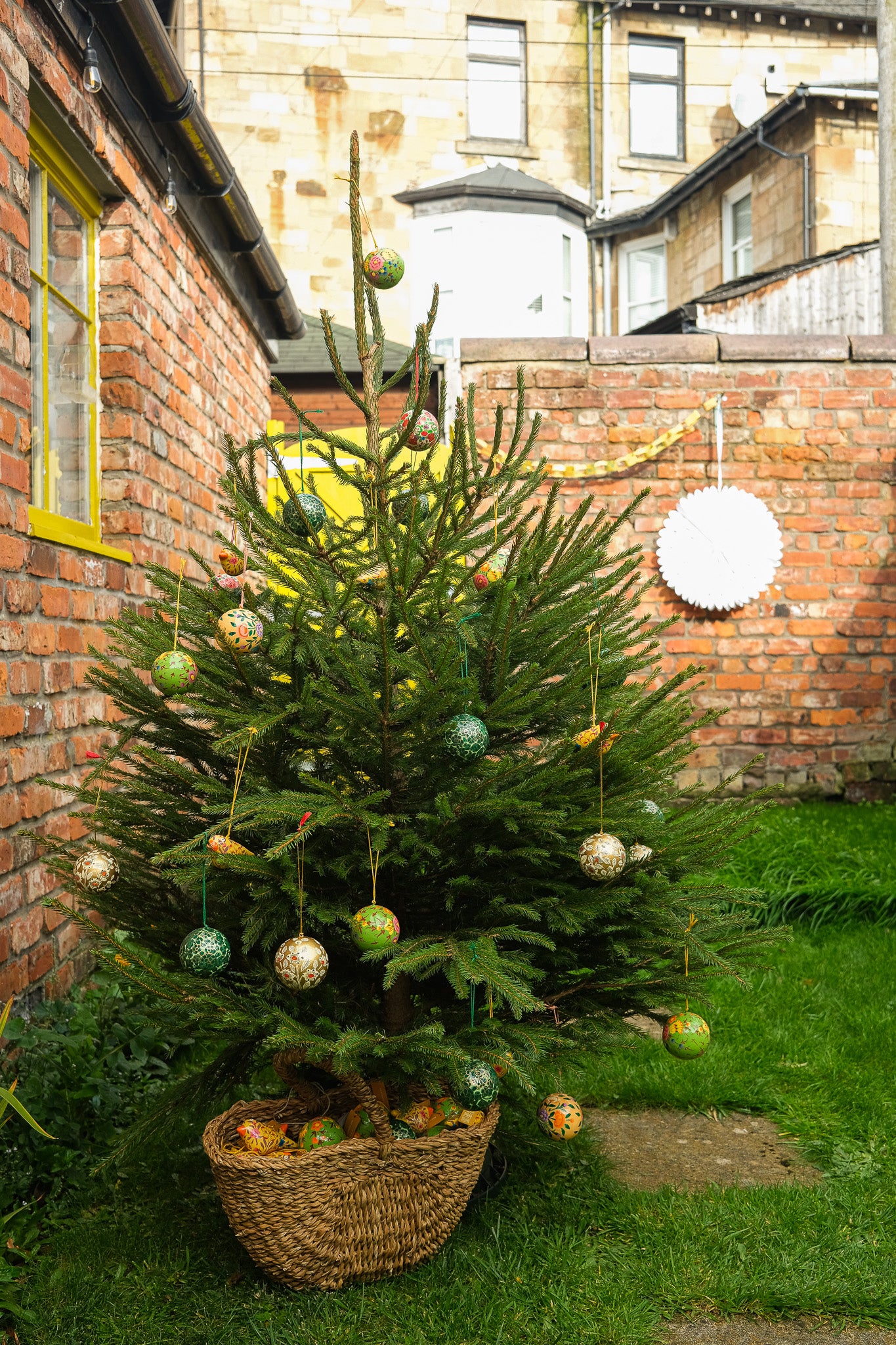 Gold and White Bauble