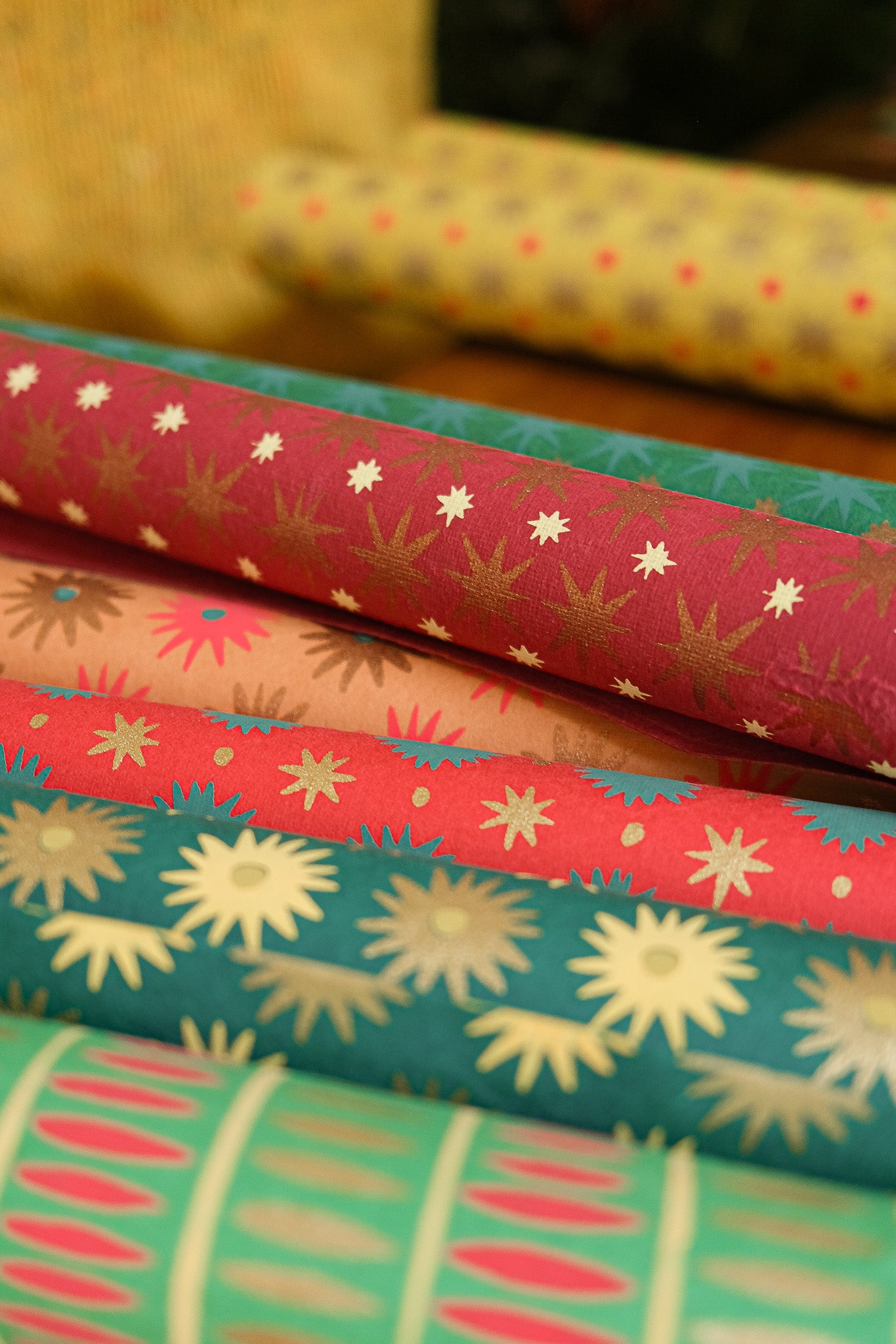 Christmas Gift Wrap & Tags Bundle