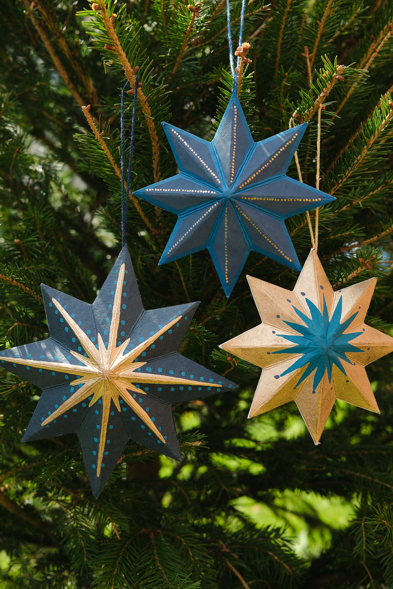 Twinkling Star Board Ornament