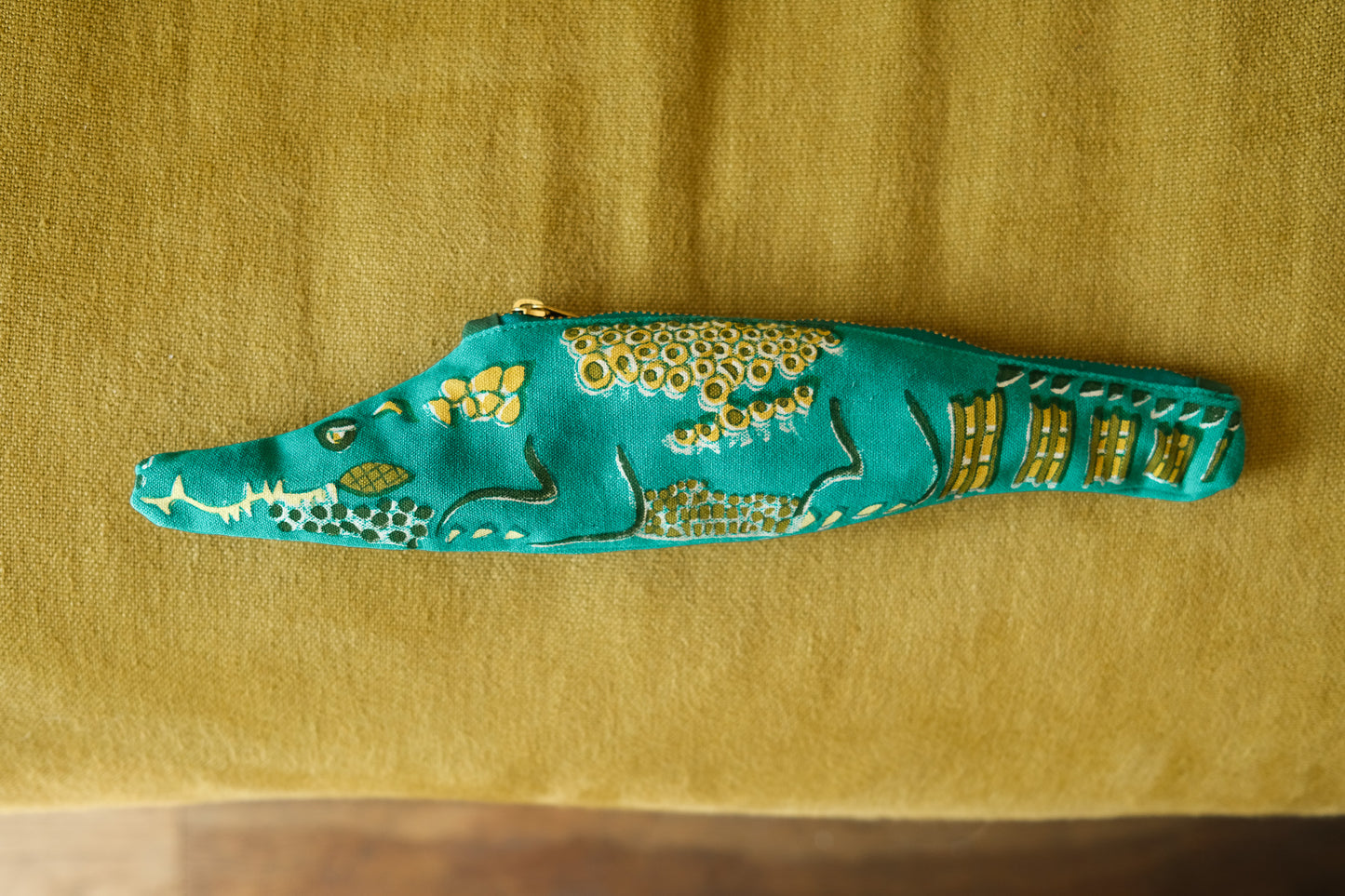 Alligator Fabric Case