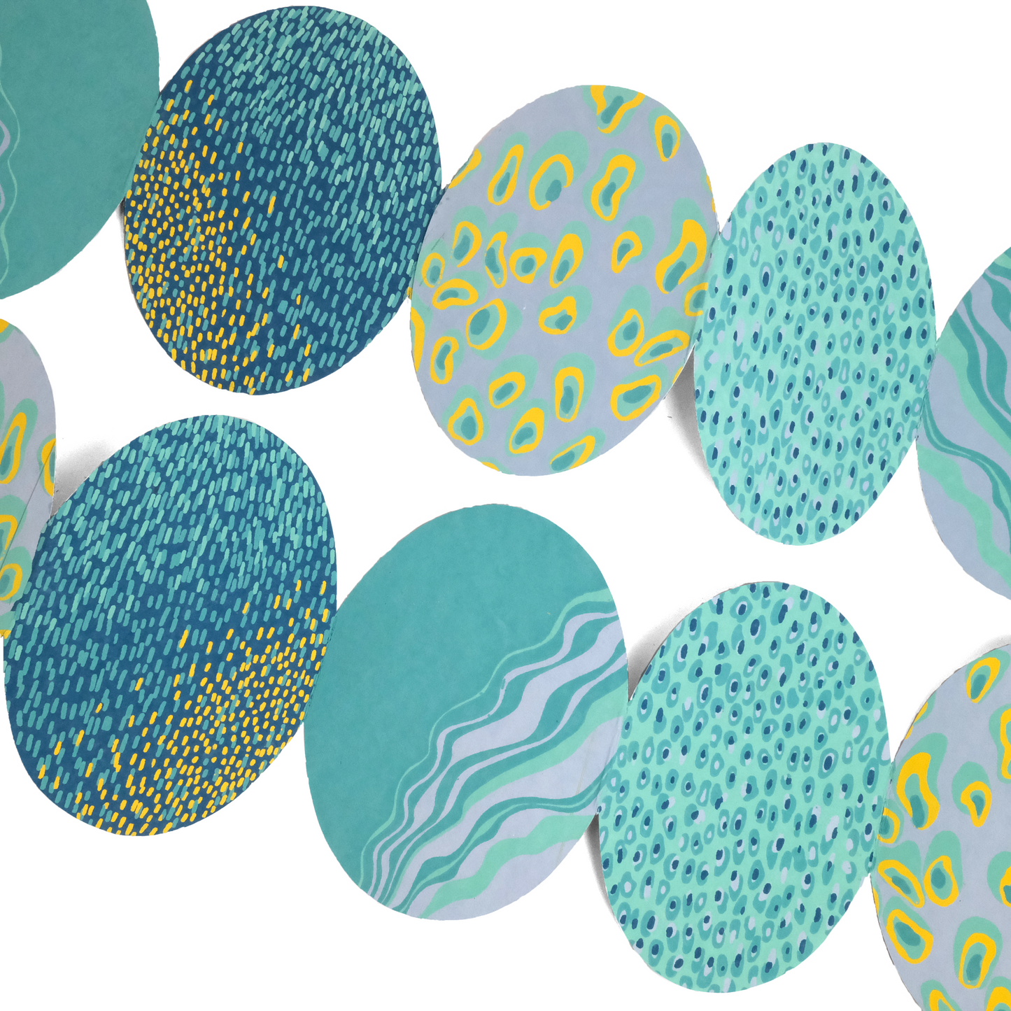 Blue Eggs Concertina Garland